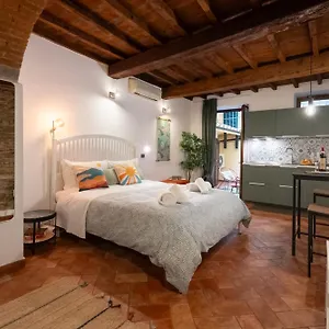  Apartment Keys Of Italy - San Frediano 38 - Monolocale Silenzioso In Oltrarno Italy